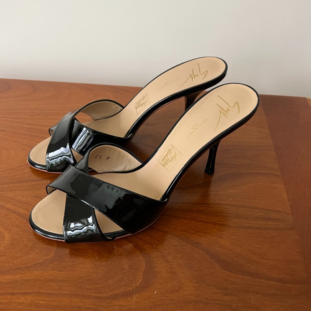 Giuseppe Zanotti For Saks Fifth Avenue Black Patent Heelssize Eu 36 1/2